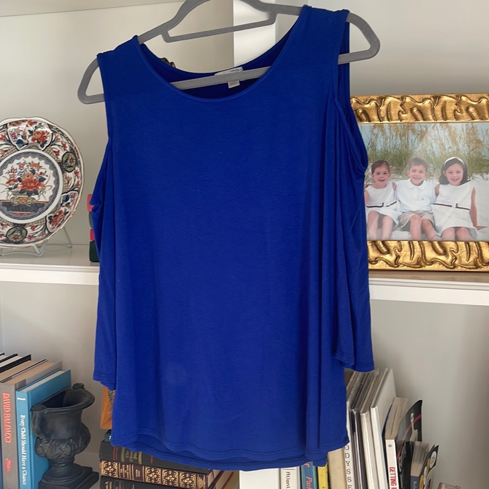 Halogen cold shoulder top